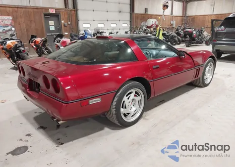 1990 Chevrolet Corvette из США, поврежденный, VIN 1G1YY2381L5105686
